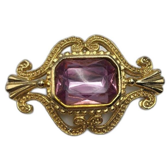 Vintage Regency Brooch Pin Gold Purple Glass Rhinestone Scroll Radiant Cut - Picture 1 of 4